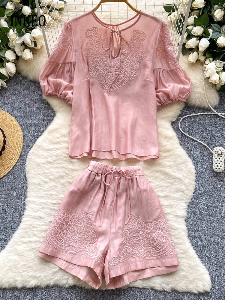 

Уличная одежда, комплект из 2 предметов для женщин, модные топы с пышными рукавами и шорты с эластичной резинкой на талии, розовый, синий, белый INKEO 5T082