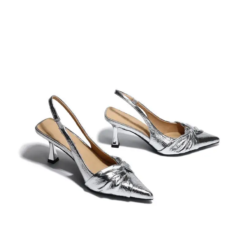 

Сексуальные женские туфли на шпильке с ремешком на спине, плиссированные, из кожи, с острым носком, для банкетов, вечеринок, модные, летние, для ночного клуба, на высоком каблуке, серебристые, размеры 35-40