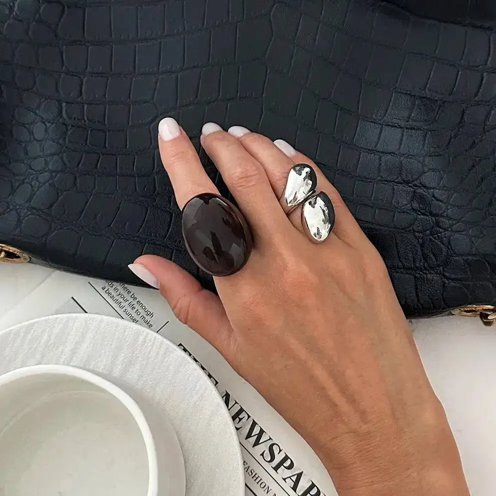 Salircon Y2K Boho Breite Dicke Harz Acryl Ringe Set für Frauen Trendy Metall Silber Farbe Glatte Wasser Tropfen Finger Ring Schmuck