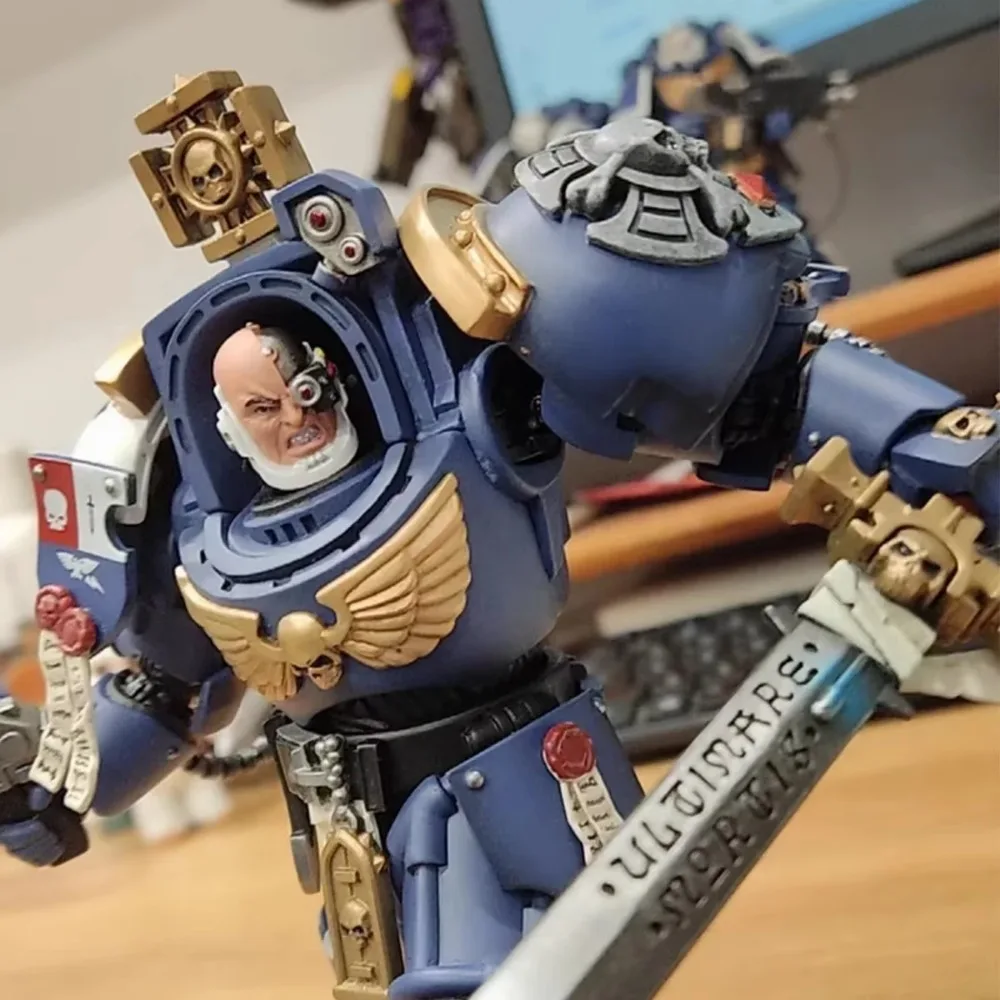 Joy Toy Toy Gift Warhammer 40K Action Figure Ultramarines Captain In Terminator Armor Action Figure Gezamenlijke beweegbare beeldjemodus