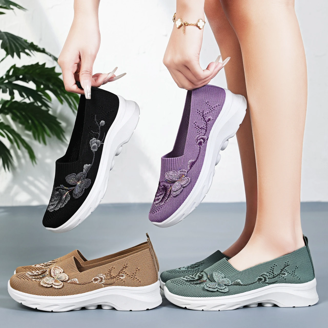Women Embroidery Flower decoration round head fabric Mesh Breathable Shoes Fashion Casual Sneakers High Quality Vulcanized Shoes
