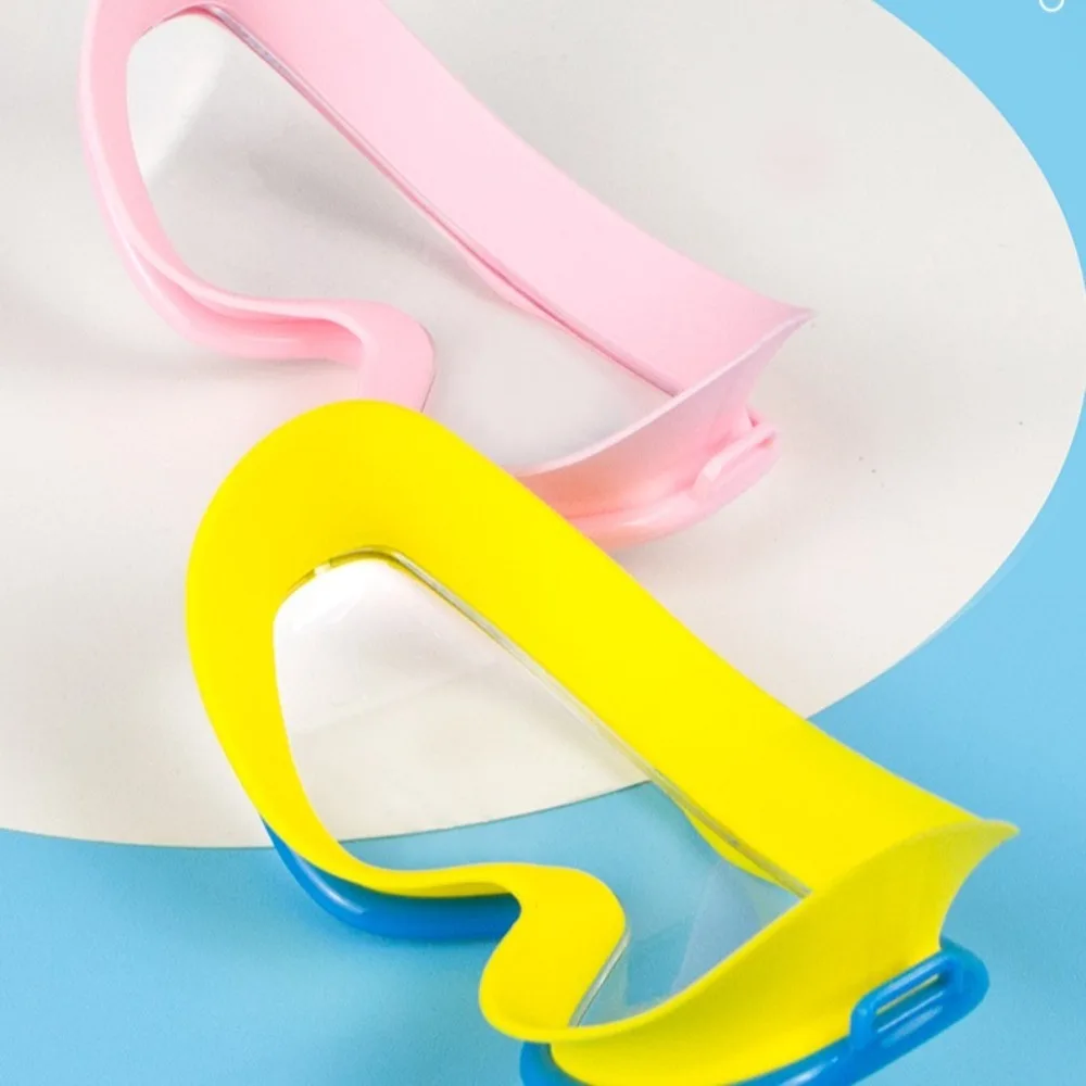 1 Set Waterproof Swimming Goggles Cap Earplug Set Silicone HD Diving Swim Cap Earplug Set with Earplugs Anti-UV