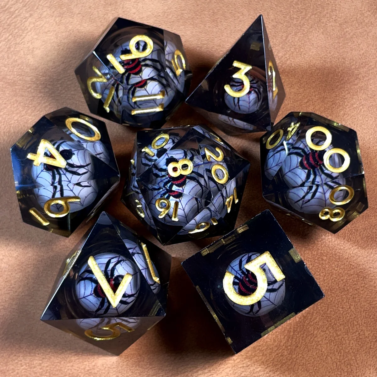 

7PCS Resin Spider Moving Dice Sets for Dungeons and Dragons RPG Role Playing Games Halloween DND Polyhedral Fidget Cube Gift Toy