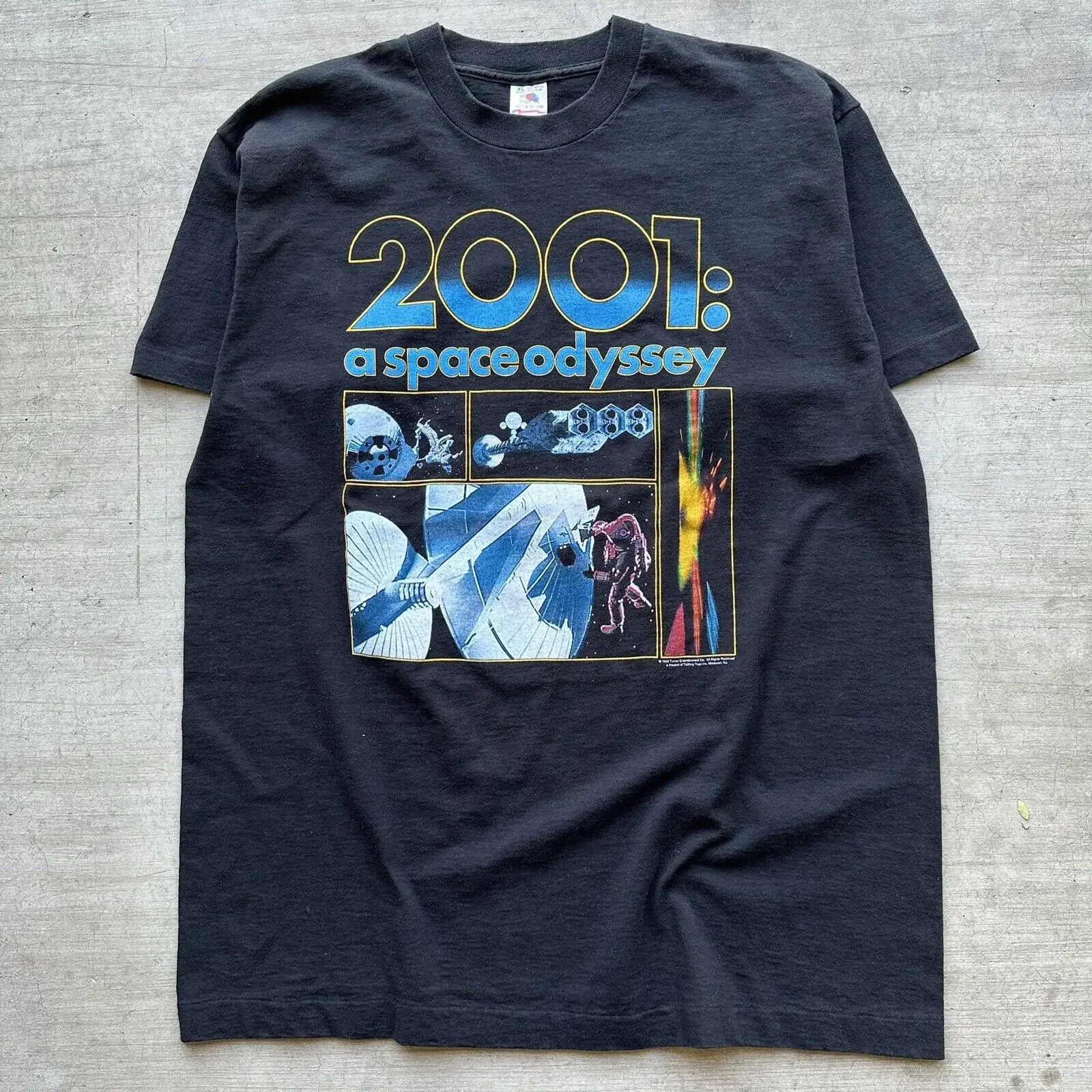 Vintage 90’s 2001: A Space Odyssey T-Shirt Adult XL Black Movie Promo Rare 1993