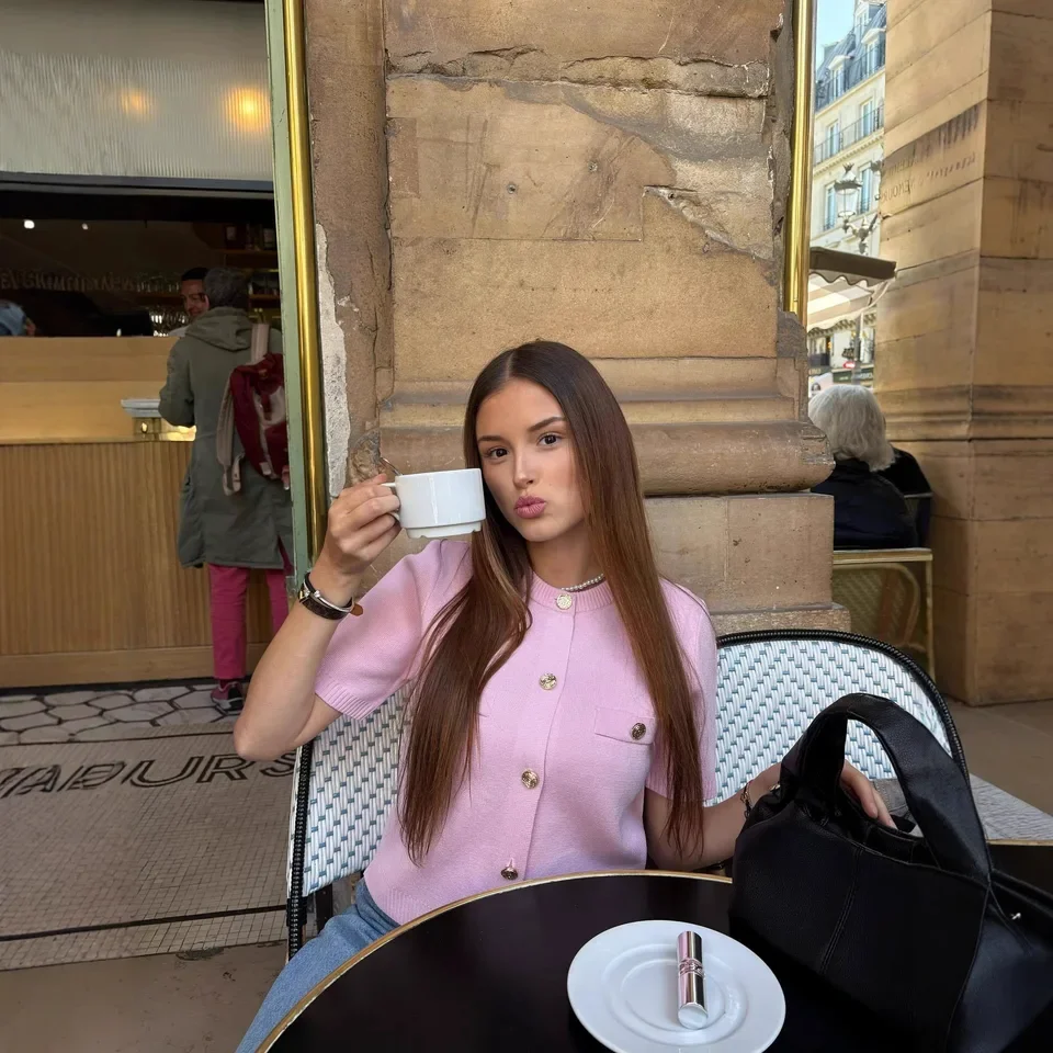 

2025 New Round Neck Gold Buttons Decoration Pocket Short Sleeve Top Women Fashion Versatile Casual