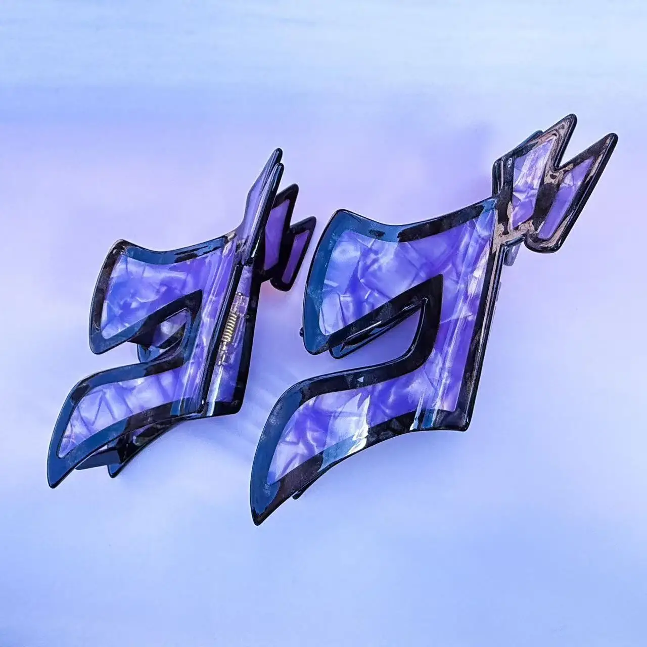 JoJo's Bizarre Adventure Anime Purple Gradient Hair Clip Cosplay Horns Head Clip Headwear Hairwear Cosplay Props Accessories
