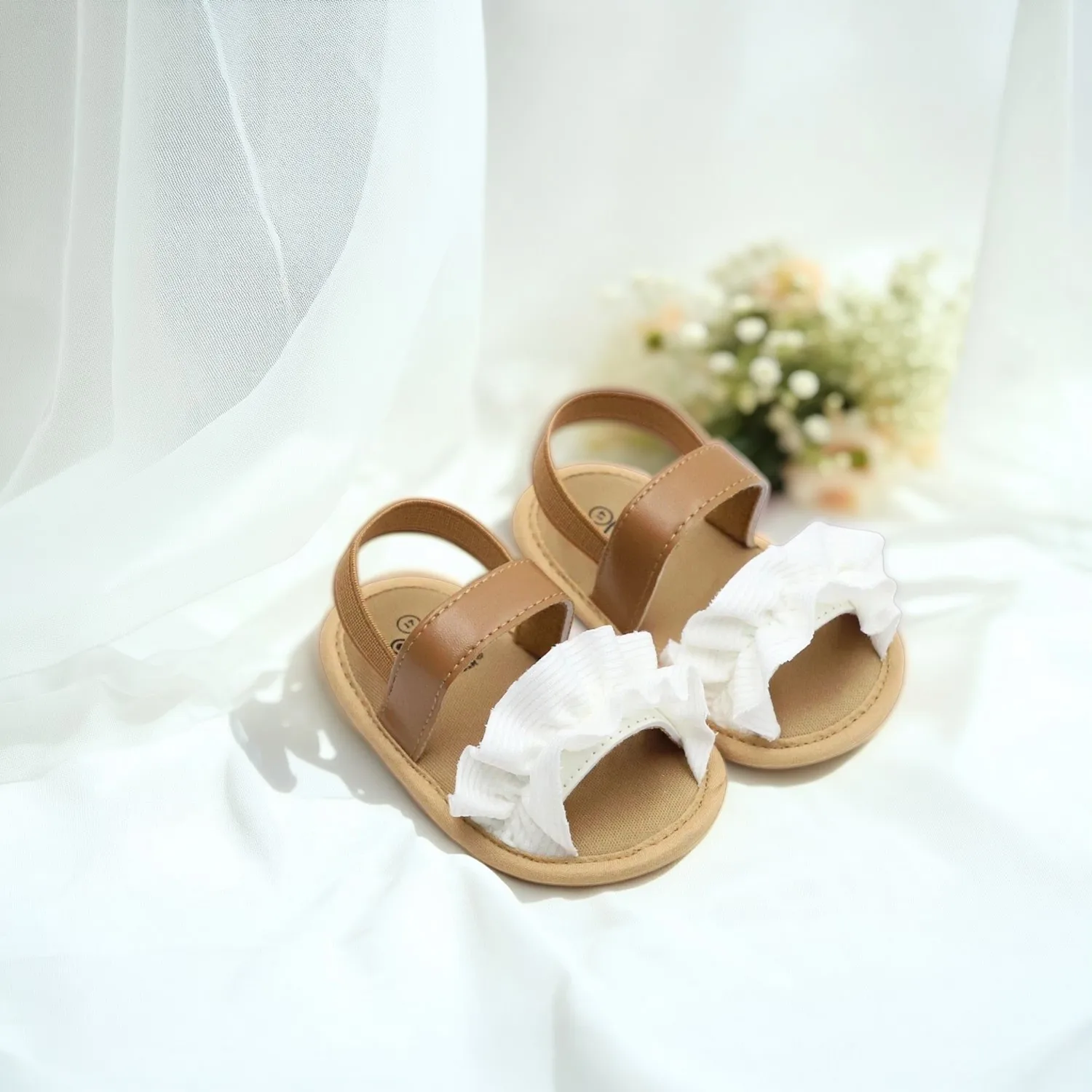 

Baby sandals, cloth soled shoes, baby walking shoes, from 0-6-12-18 months, sweet and fashionable, anti drop heels