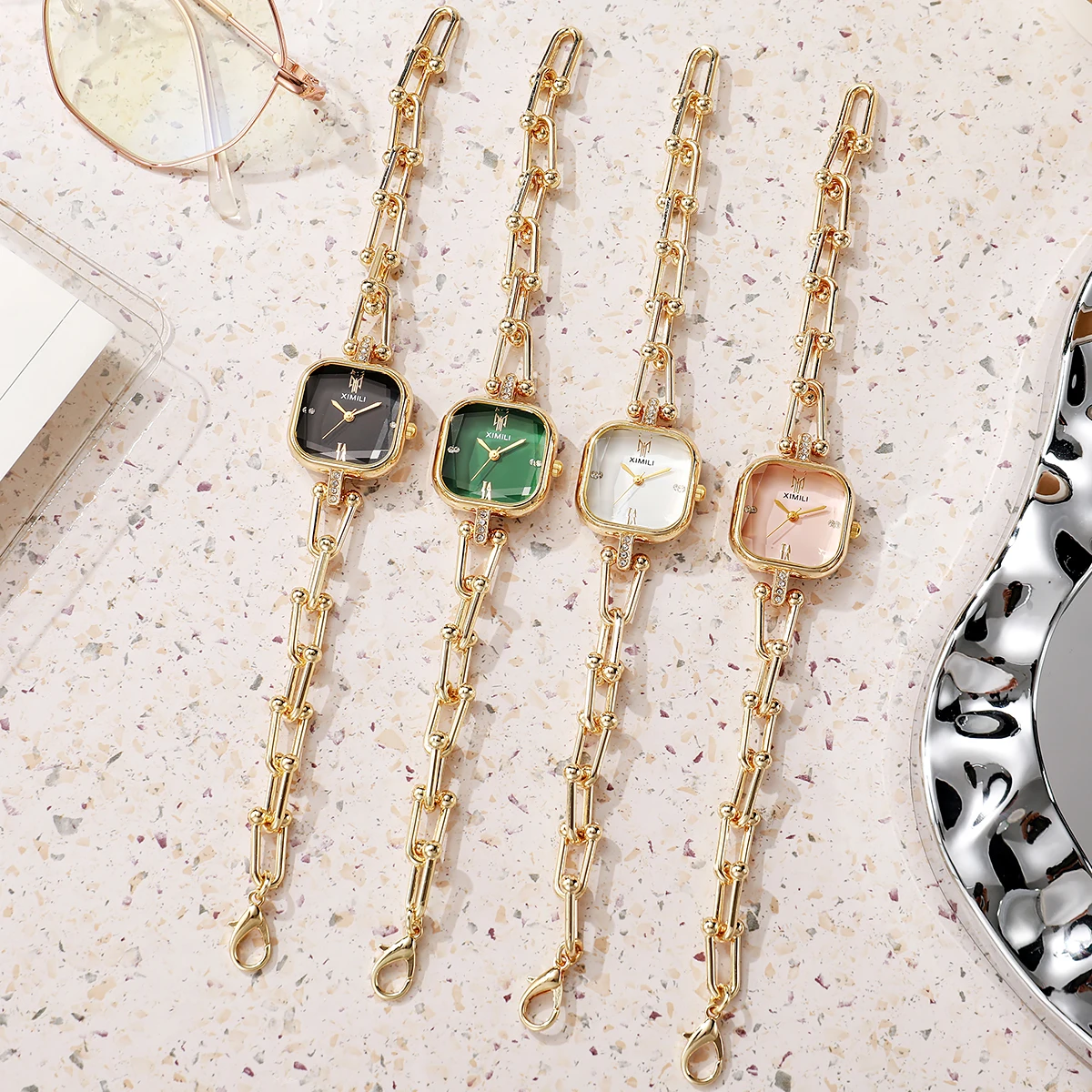 

Элегантные квадратные женские часы, наручные часы с золотым браслетом-цепочкой, роскошные минималистичные часы для женщин, идеальный подарок на каждый день и для особых случаев.