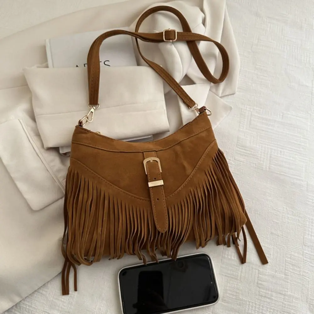 

Korean Style Tassel Shoulder Bag Buckle Solid Color Suede Handbag Large Capacity Bohemian Style Underarm Packs Office Worker