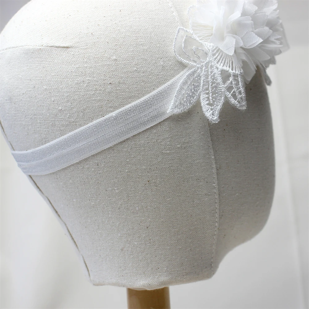 Weiße Spitze Chiffon Blumen Stirnband Baby Mädchen Blumen Turban Prinzessin Mesh Floral Perle Neugeborenen Haar Blume Photoprop Kopfbedeckung – Detail 9