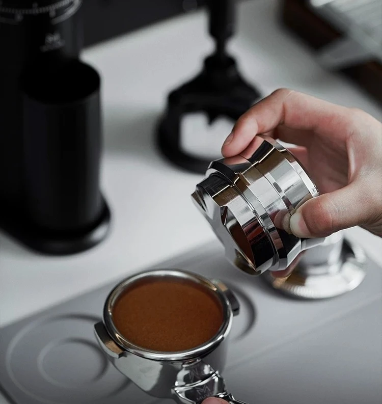 Gravity Coffee Distributor 58mm Stainless Steel Espresso Leveler Tool