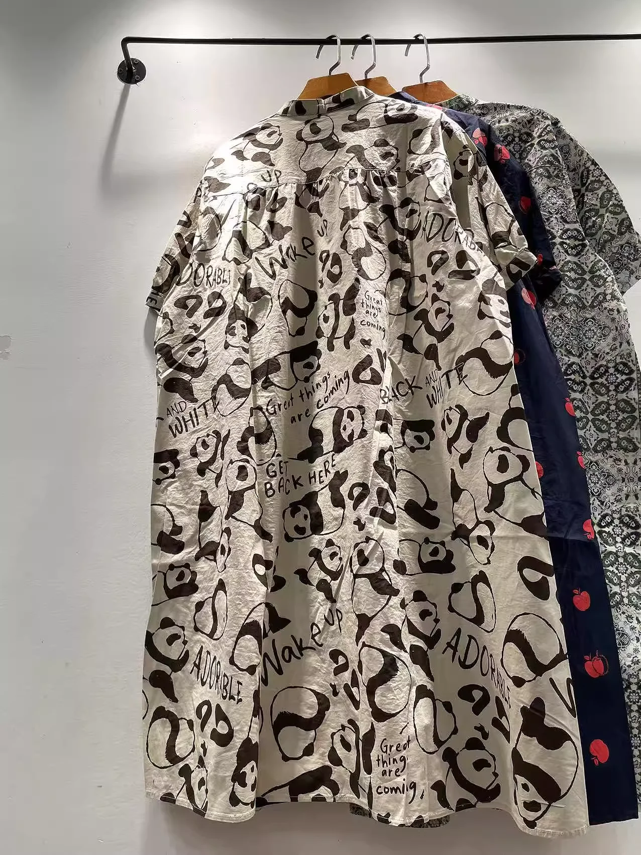 หน้าอก 124 ซม. เสื้อเชิ้ตผู้หญิง เดรสสไตล์ญี่ปุ่น กระดุมแถวเดียวพิมพ์ลาย เดรสสายเดี่ยว เสื้อเบลาส์ตัวยาว