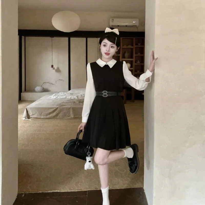 Primavera Autunno Nuovo abito in vita finto in due pezzi Stile college da donna Abiti lunghi e corti a pieghe di colore di grandi dimensioni