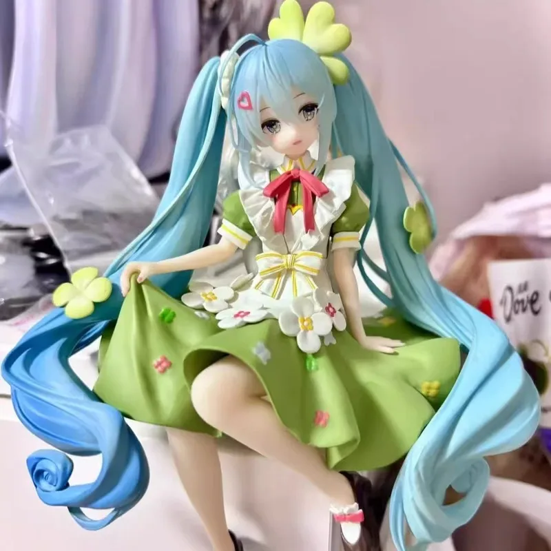 アニメ Gk 四つ葉のクローバーの花妖精初音美少女アニメフィギュアモデル装飾品コンピュータケース装飾トレンディなおもちゃギフト
