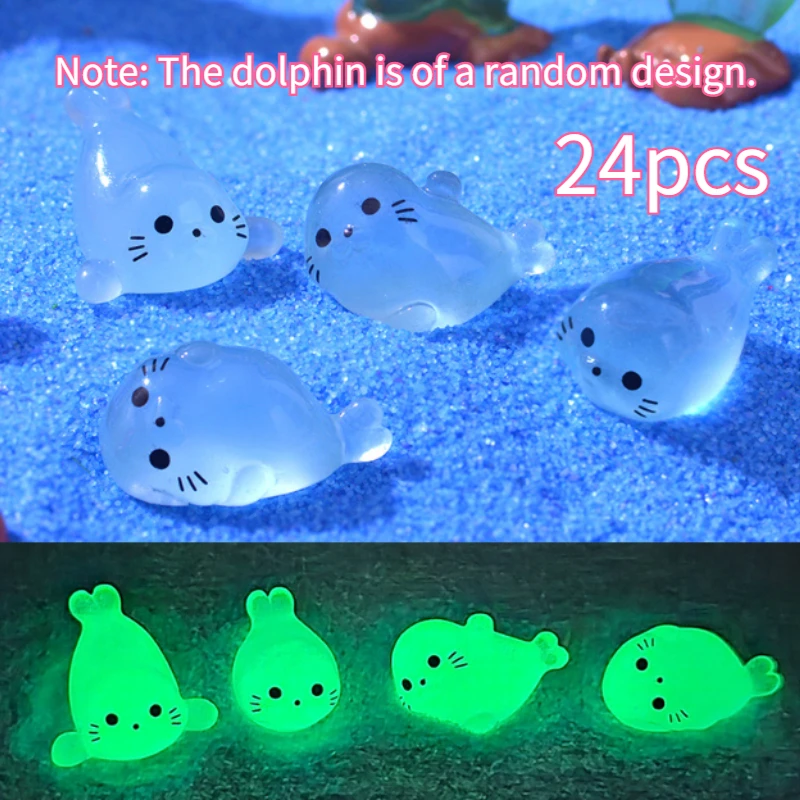 

Декоративные фигурки из смолы для приборной панели автомобиля (24 шт.) – в комплекте 100 двусторонних наклеек, милые фигурки для консоли автомобиля.