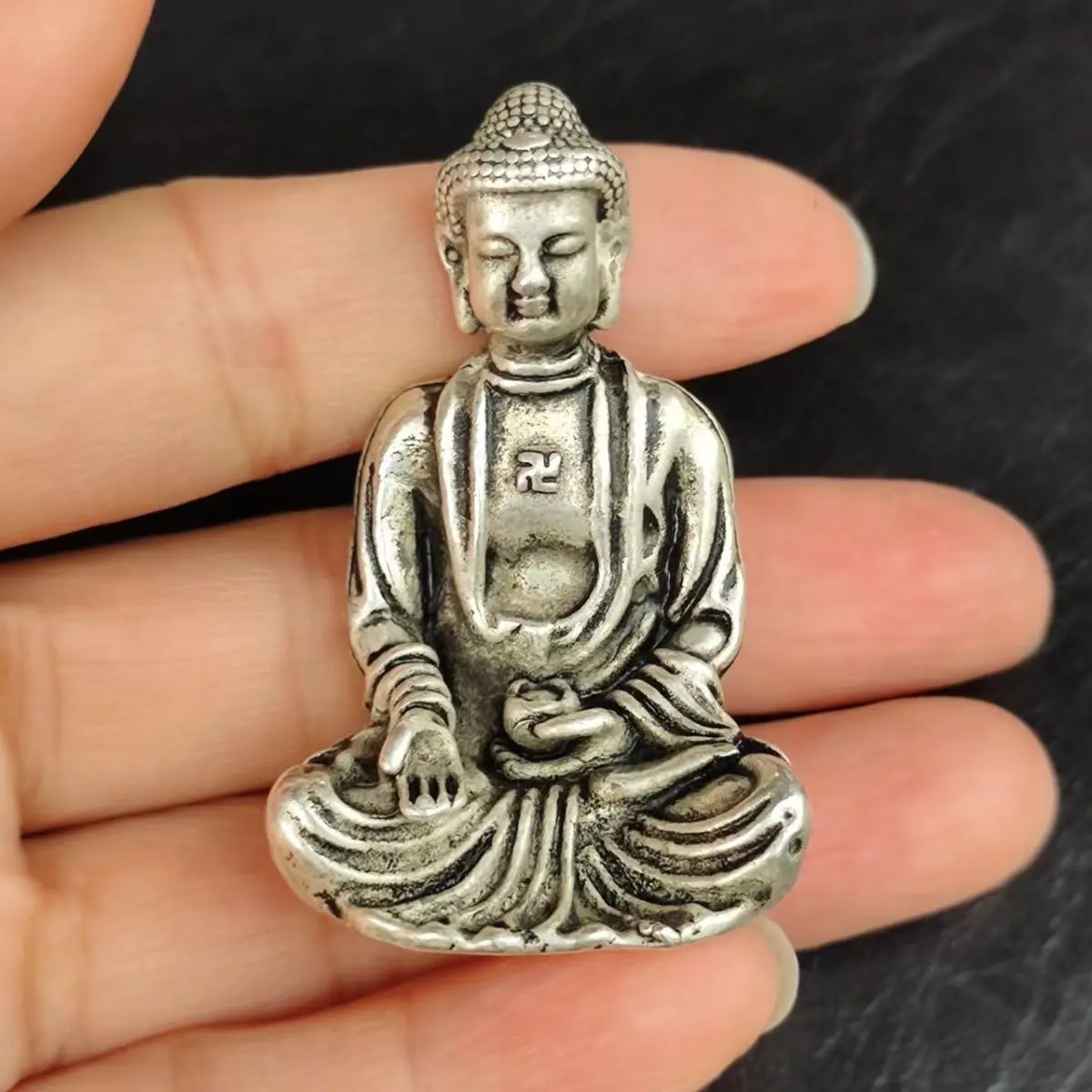 

Buddha ornament Tathagata Buddha brass pocket, handle