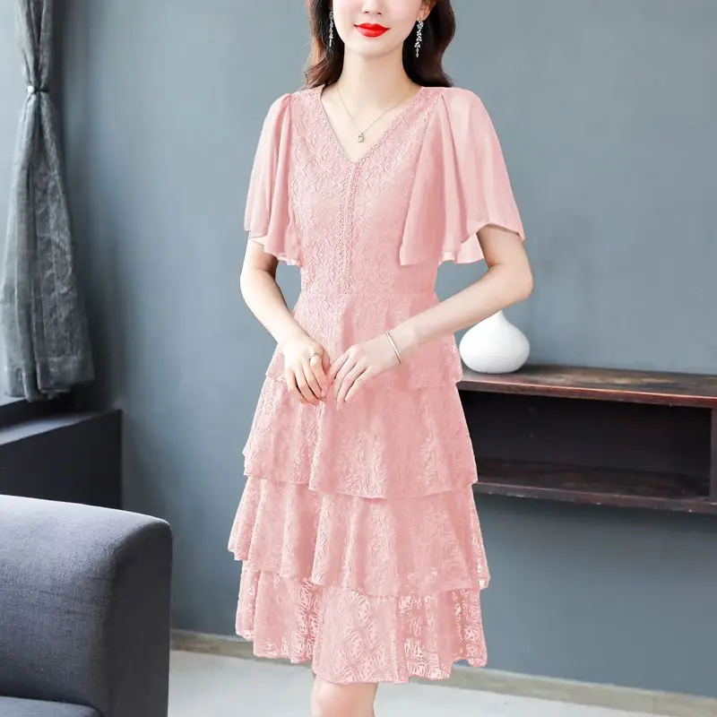 

Lace V-neck Dress Summer 2023 Solid New Women Fashion Slim Flying Sleeves Cake Dress Short Sleeve Chiffon Dress Female Tops