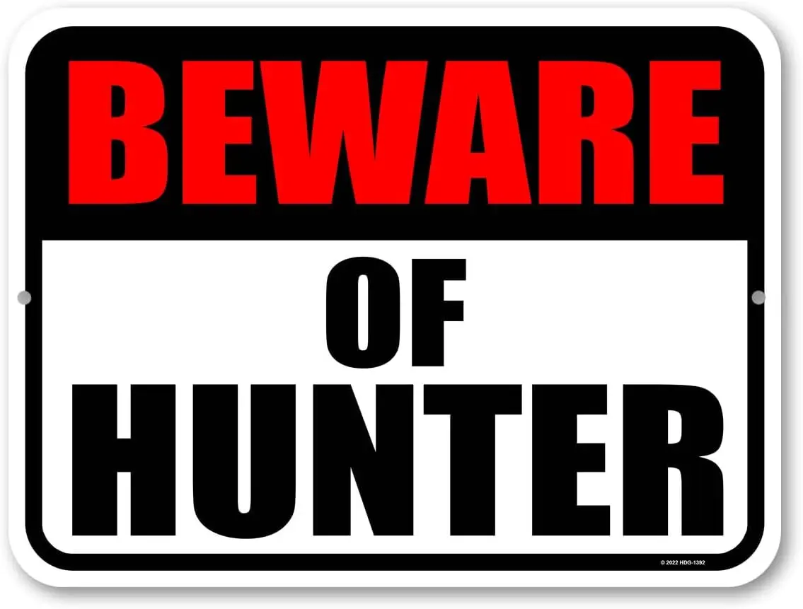 Honey Dew Gifts, Beware of Hunter, 12 inch by 9 inch, Metal Sign Post, Wall Signs for Home Decor, Funny Signs, Man Cave Decor, G