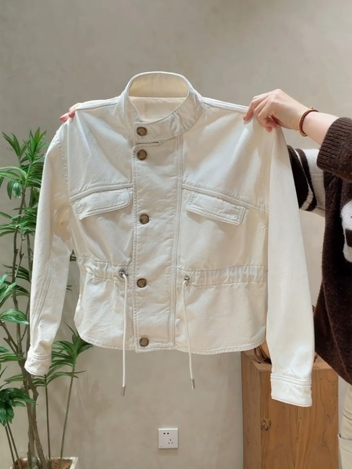 

Women's Stand Collar Short Workwear Jacket Drawstring Waist Single Button Casual Coat Top Elegant Style Polyester Fabric