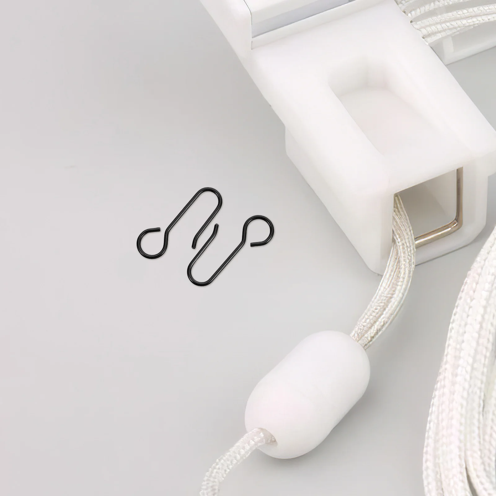 

60Pcs Curtain Track Hooks S-Shaped Metal for Ceiling Mounted Tracks Heavy Duty Drapes Sliding Roller Home Decor Accessories