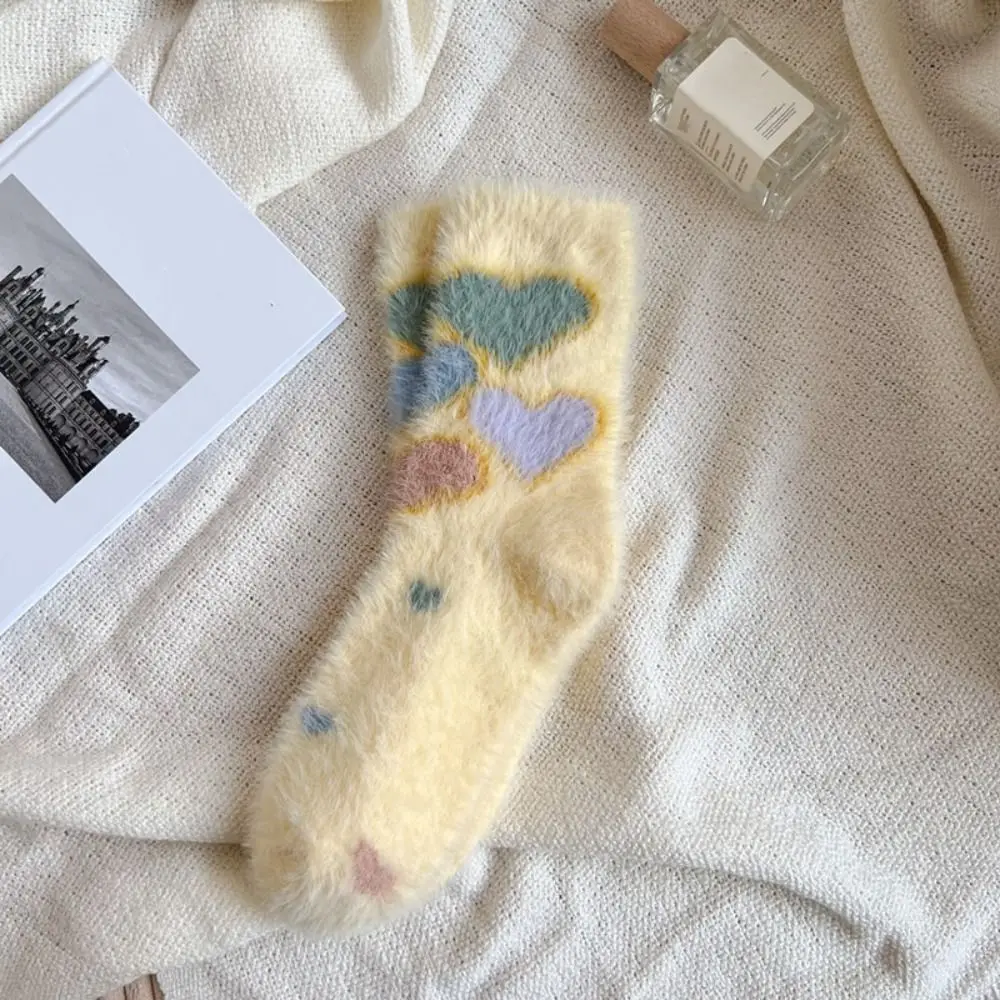 5足組 漫画風ミンクファーソックス ソフトで可愛い寝巻きソックス レディース ふわふわで面白いぬいぐるみソックス 秋冬