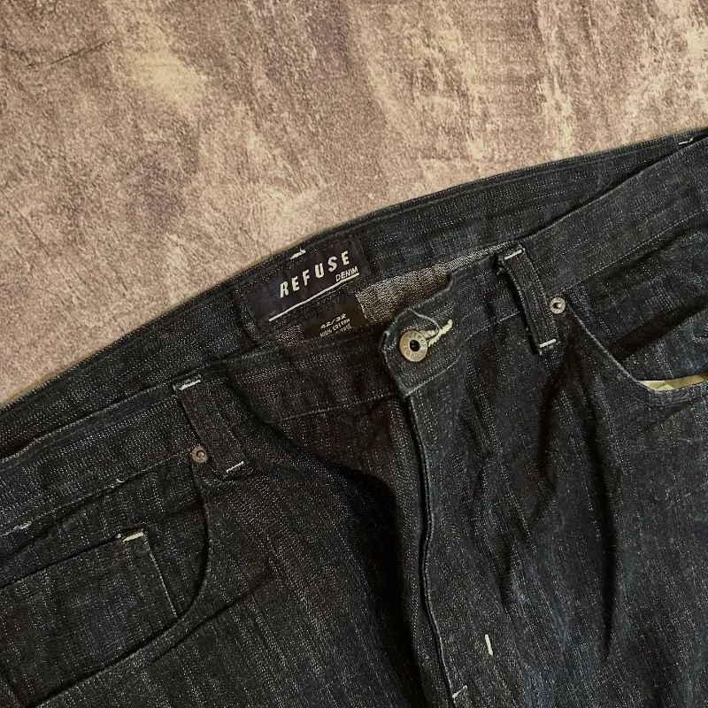 Y2K موضة جديدة نمط التطريز الأسود فضفاض الجينز النساء Harajuku الهيب هوب شعبية روك عادية مهرج عالية الخصر بنطال ذو قصة أرجل واسعة