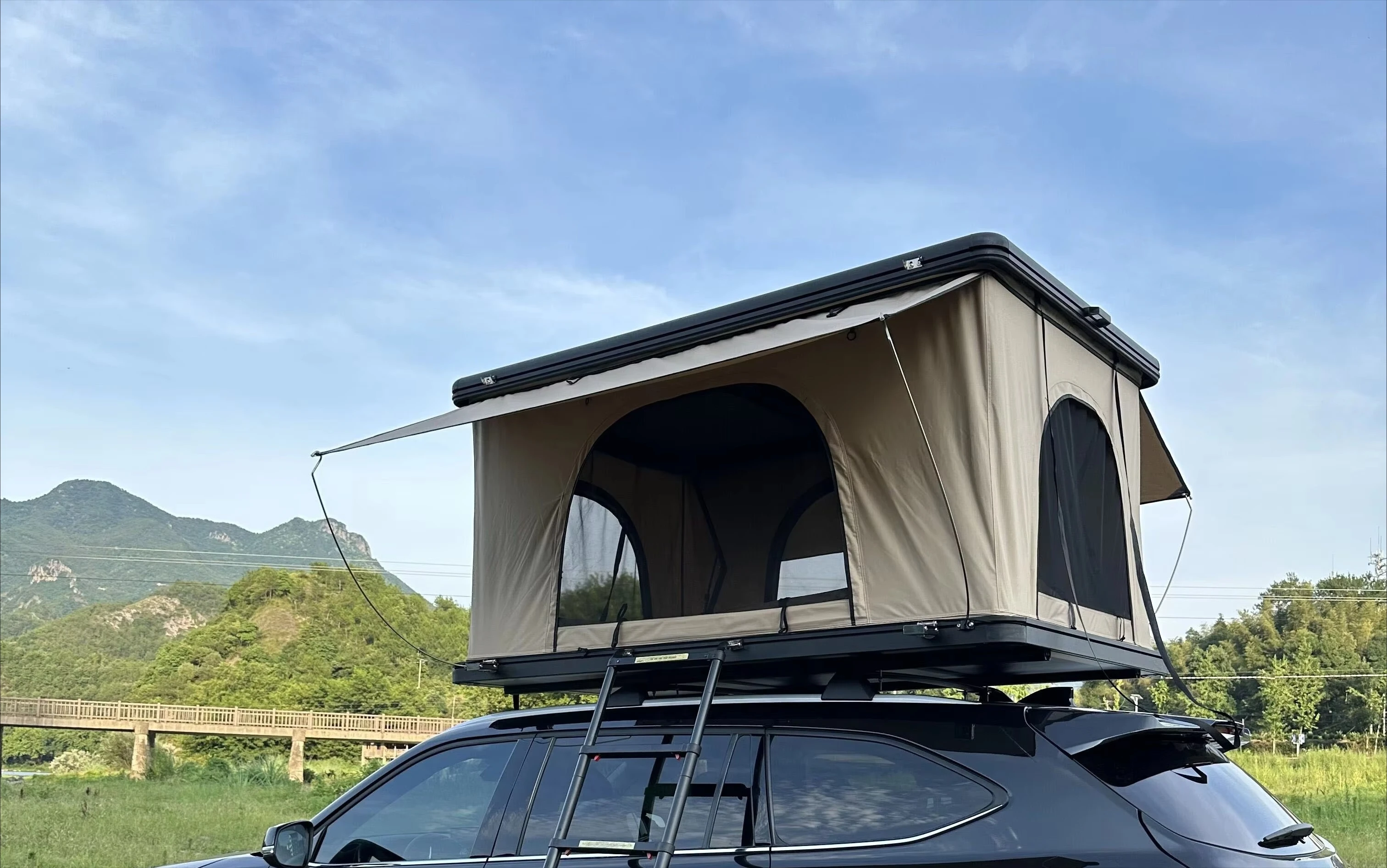

Wholesale Hard Shell Tent Roof Top Tent 3 Person Outdoor Camping Soft Top Car Roof Tent for Sale