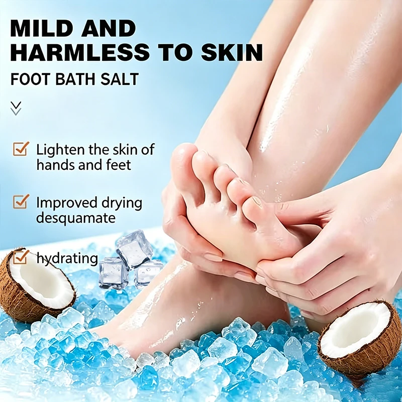 Rozino Coconut Oil Foot Bath Salt Has a Medium-Sized Particle Size, Which Can Be Used Daily to Clean the Surface Impurities of the Feet and Relieve Foot Odor. With Coconut Oil Ingredients, It Can Gently Care for the Skin of the Feet. It Is Easy to Use and Is a Practical Product for Daily Foot Care.