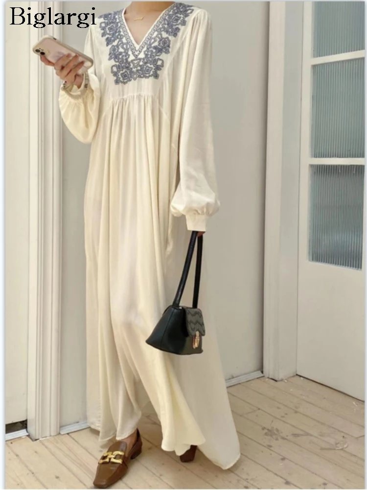 Primavera Verano vestido largo bohemio mujeres bordado cuello pico señoras vestidos blancos Casual vacaciones manga larga vestido de mujer suelto 2026