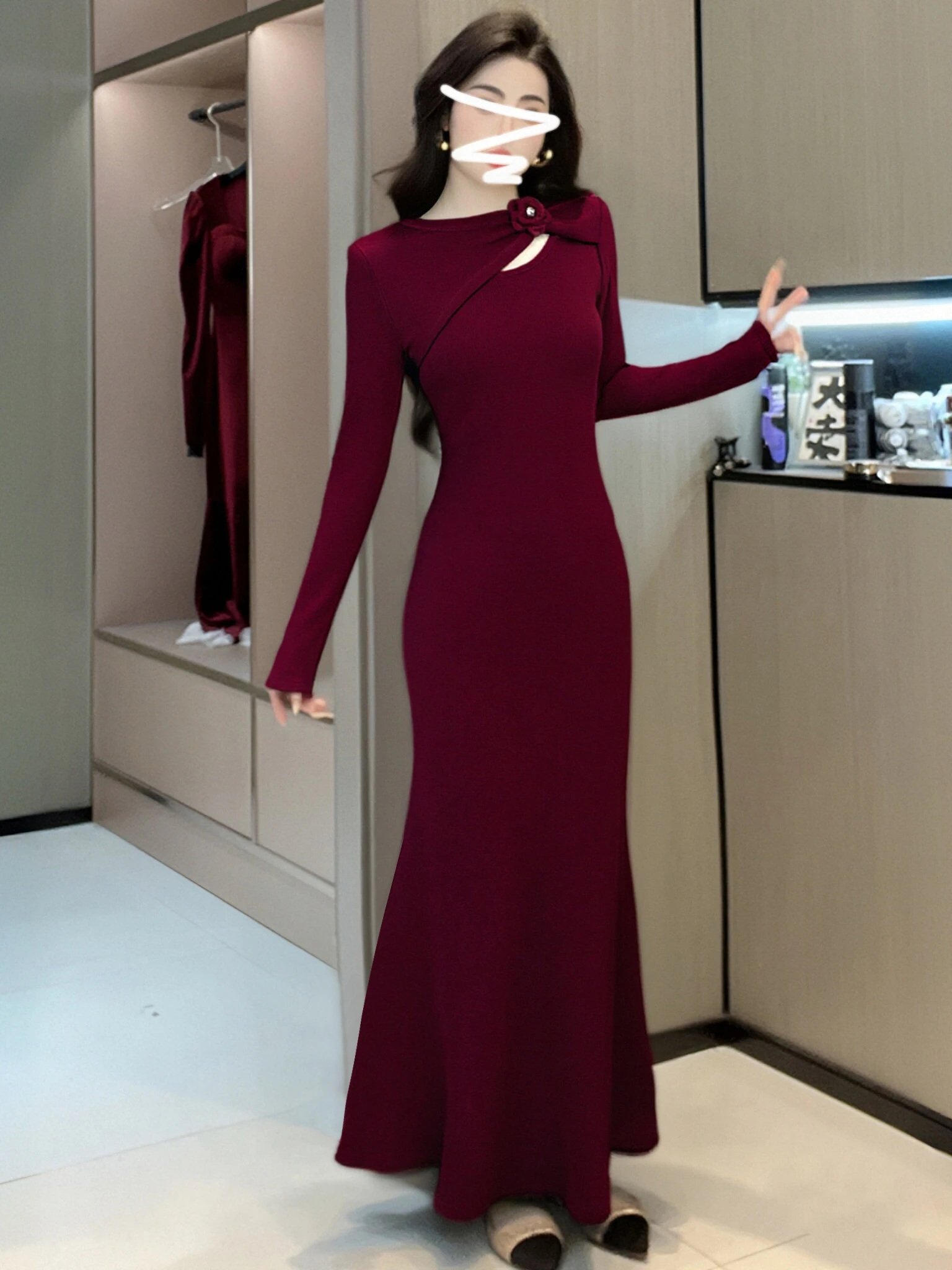 Długa spódnica damska w stylu retro na jesień i zimę 2025, wyszczuplająca, w kształcie litery A, z wysokim stanem, z włókna poliestrowego, w stylu francuskim, codzienna.