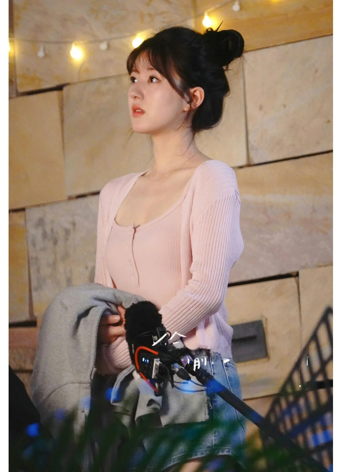 

Pink Knitted Open Cardigan Top And Vest Early Autumn Set for Women Brandy Girl Bm Zhao Lu Si Woolen Fabric 2023 Fall Season