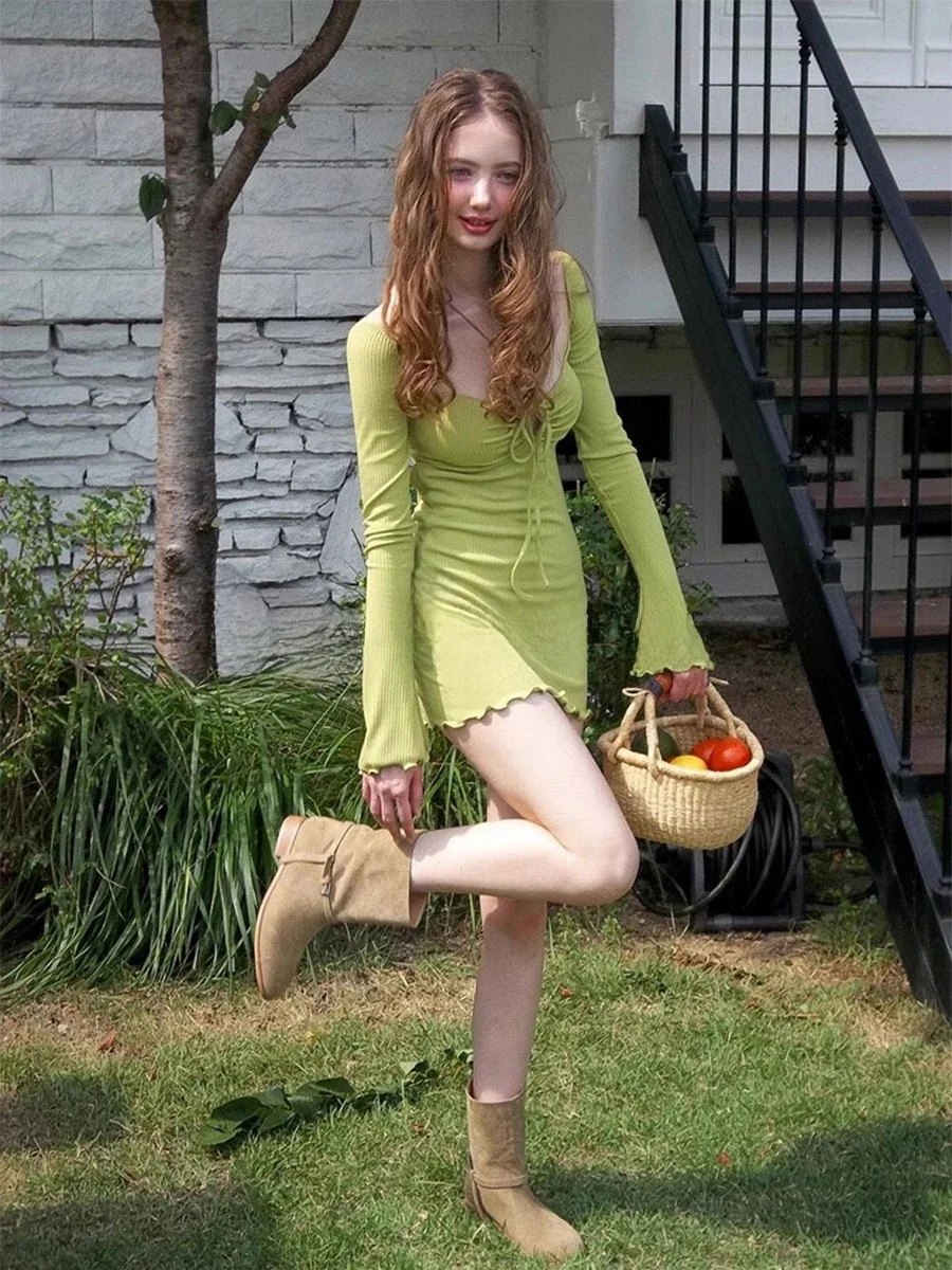 

Sea Sparkle Avocado Wild Green Retro Long Dress Style Swimsuit Vacation Hot Spring Square Collar Slimming White Bikini