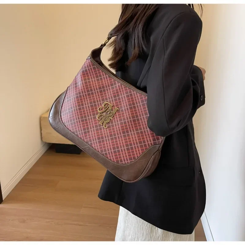 ChimNew-Sac à carreaux de luxe léger pour femme, sac sous les bras exquis, sac fourre-tout à bandoulière à une initiative, grande capacité, mode, 2023