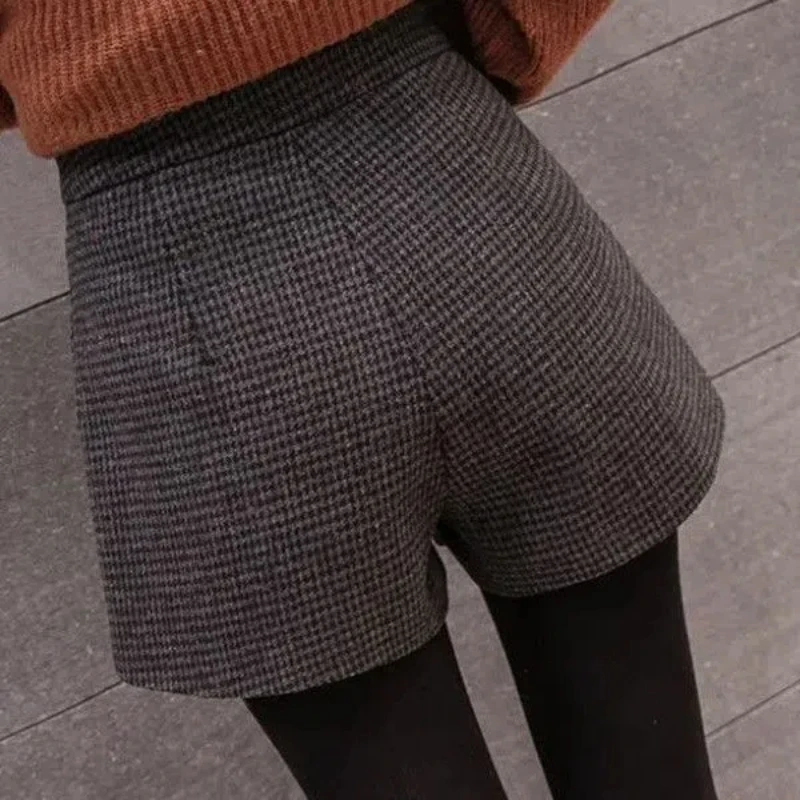 Korean Fashion Autumn New Woolen Women Houndstooth Zipper Button Pockets Casual High Waist Loose Straight A-line Wide Leg Short