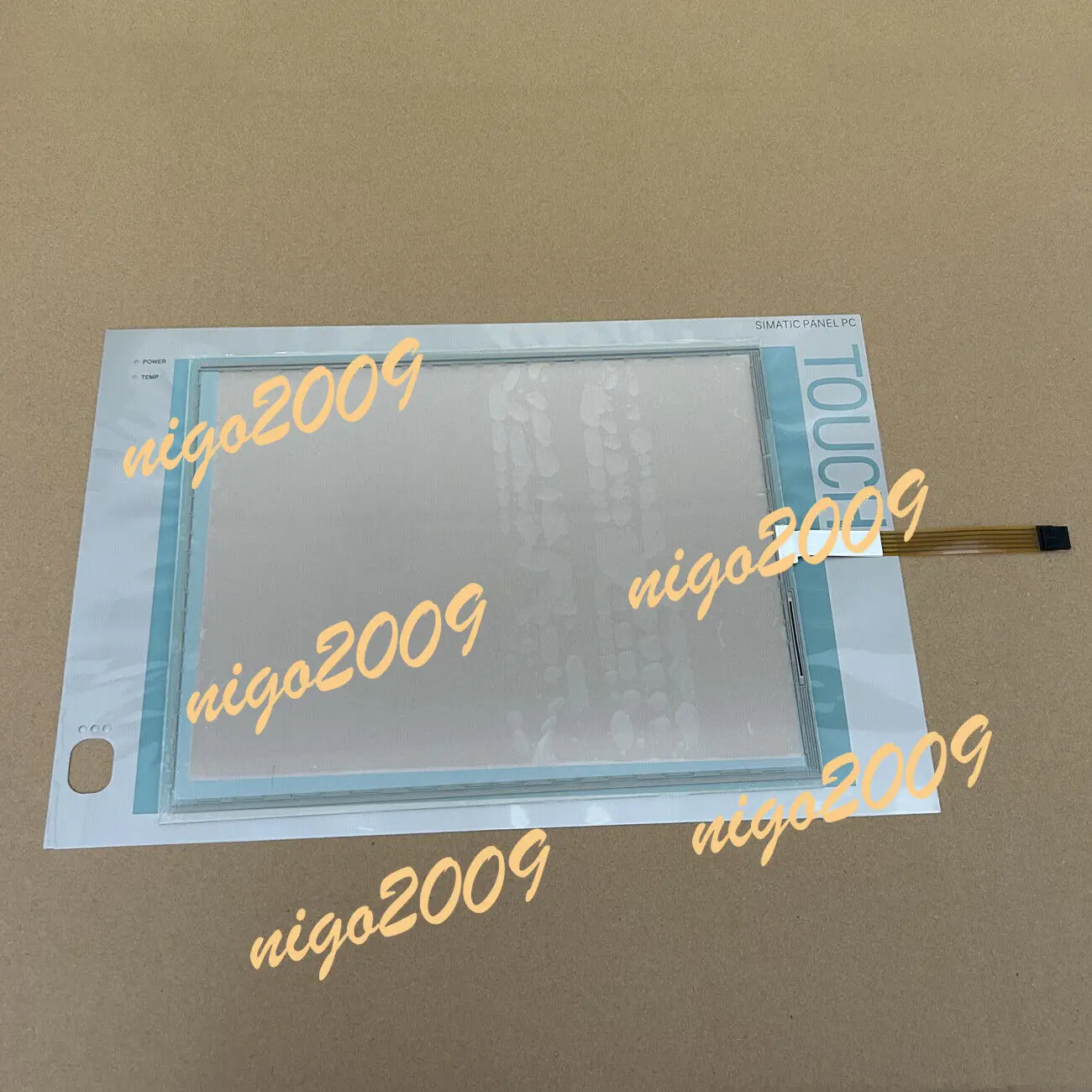 For SIMATIC Panel PC 677B (AC) 15