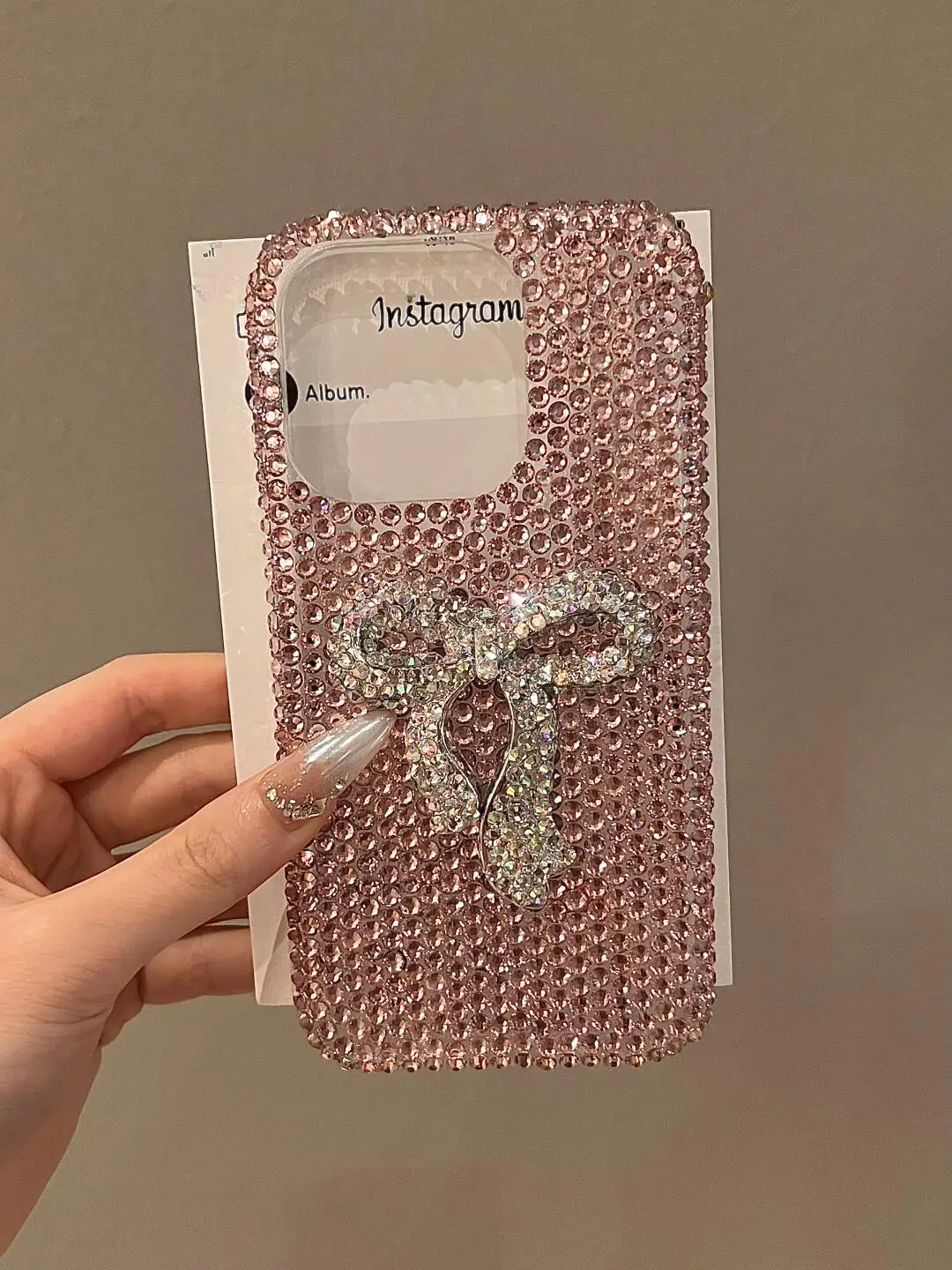 Luxury Glitter Rhinestones Bowknot Case for iPhone 16 14 Pro Max 15 3D Bling Shiny Phone Cover for iPhone 13 14 Plus 11 12 Cases