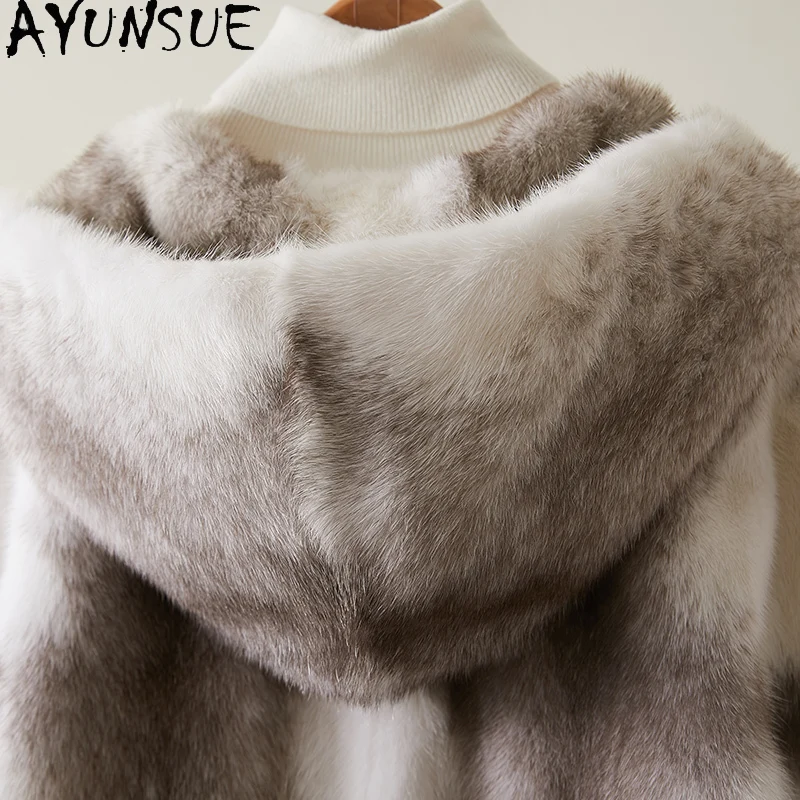 AYUNSUE معطف فرو المنك الصليب ملابس حريمي معاطف فرو حقيقي فاخرة سترة شتوية من المينك الطبيعي بغطاء للرأس 2025 شغبة Жenskía كم طويل