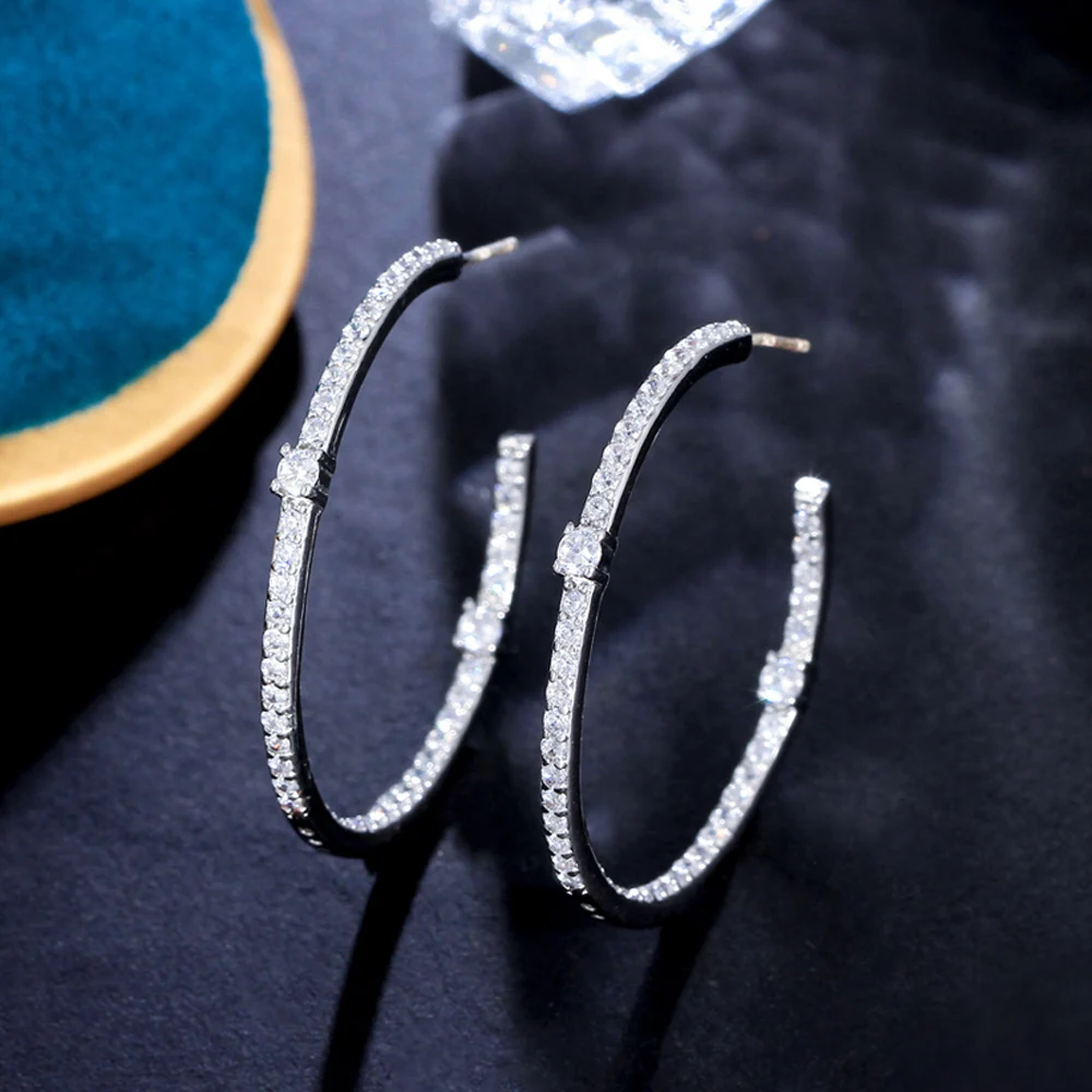 CWWZircons moda damska pętli okrągłe koło Micro Pave cyrkonia kryształowe duże kolczyki koła srebrny pozłacana biżuteria prezent CZ428