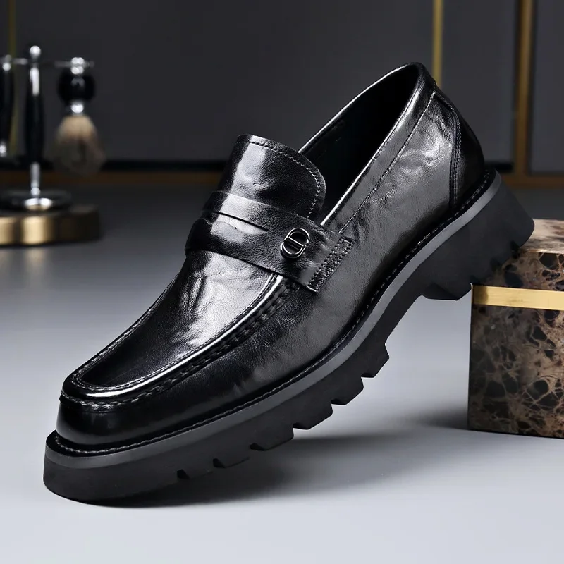 2024 Fashion British Style Retro Large Size Men\'s Loafers Spring Autumn Design New Thick Soled Leather Slip-on Men\'s Dress Shoes