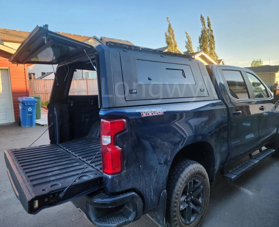 

Aluminum Truck Topper for Chevrolet Silverado Colorado Waterproof Hardtop Canopy with Ventilation