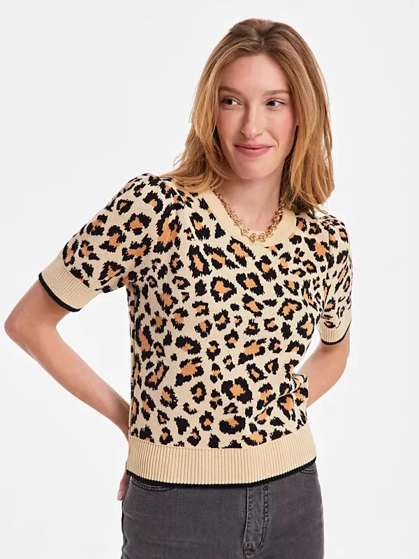 2025年レディース新作 レオパード柄ニットセーター ラウンドネック 半袖 プルオーバー Tシャツ カジュアル ストレッチトップス ファッション Y2Kスタイル