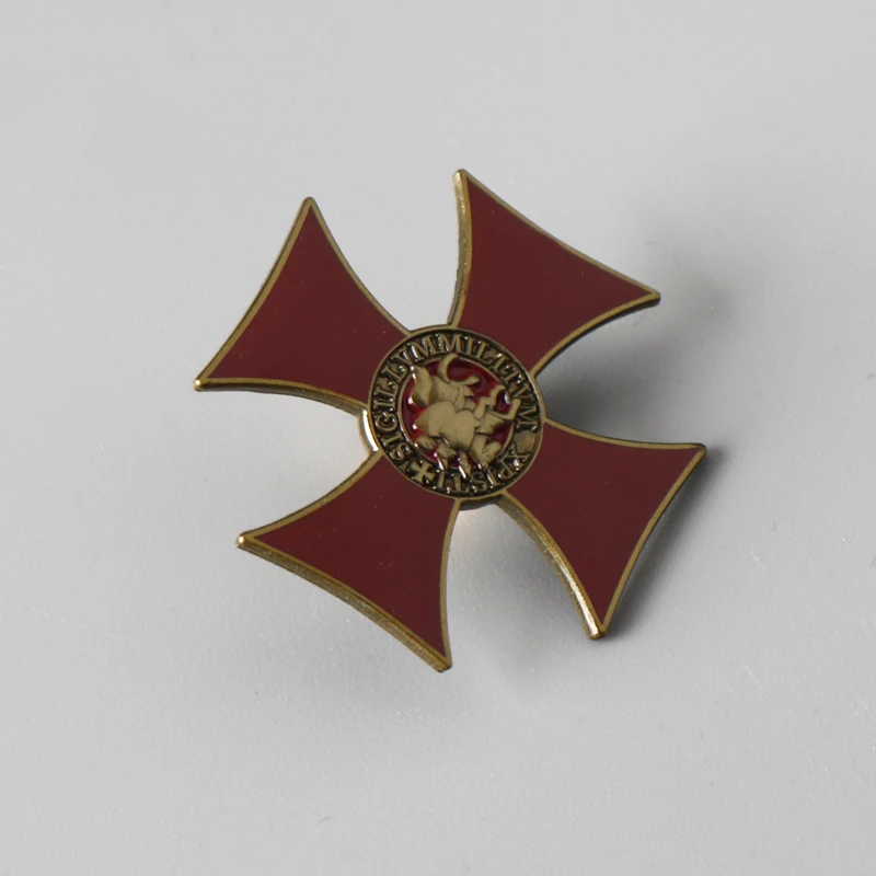 Knights Templar Badge Red Cross Enamel Pin Brooch for Jewelry Accessory Decoration Clothes Backpack Accessories