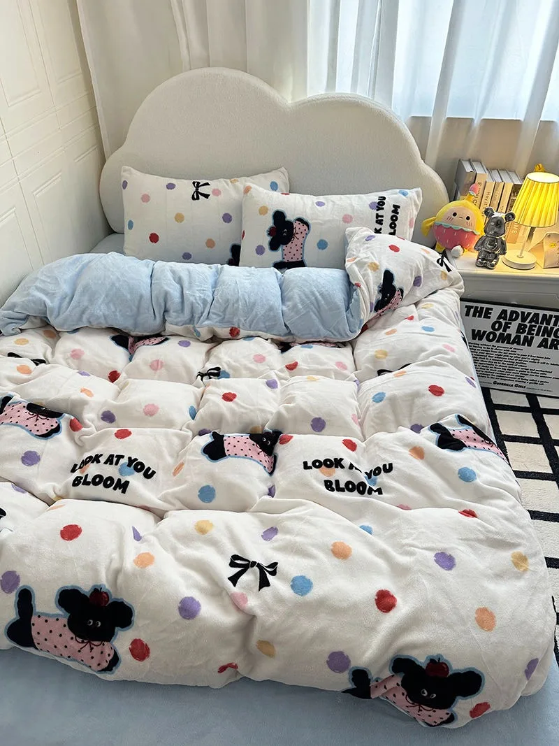 

Class A Cute Cartoon Dog Bed 4-piece Duvet Cover Ins Style Double-sided Fleece Dorm Bedroom Sheet 3-piece Bedding Home Textiles