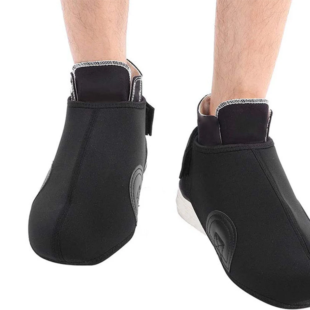 

1Pair Warm Shoes Protectors Waterproof Windproof Overshoes for Skiing Hiking Climbing Compact Foldable Anti-Slip Design