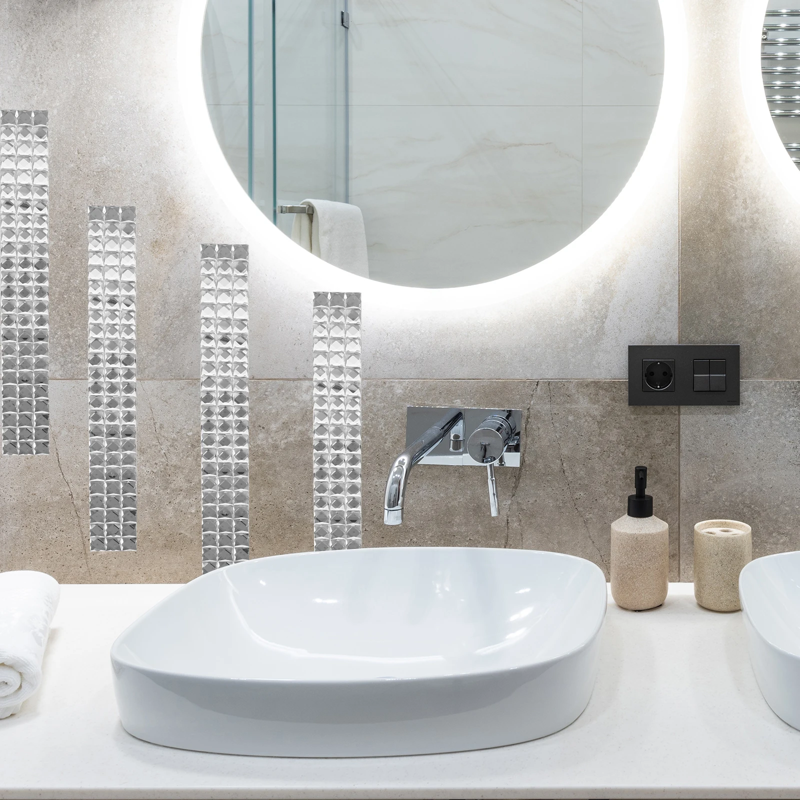 

10mm Glass Fiber Rhinestone Mosaic Tile Stickers Self Adhesive 3cm Wide Decorative Craft Home Art Durable Kitchen Wall