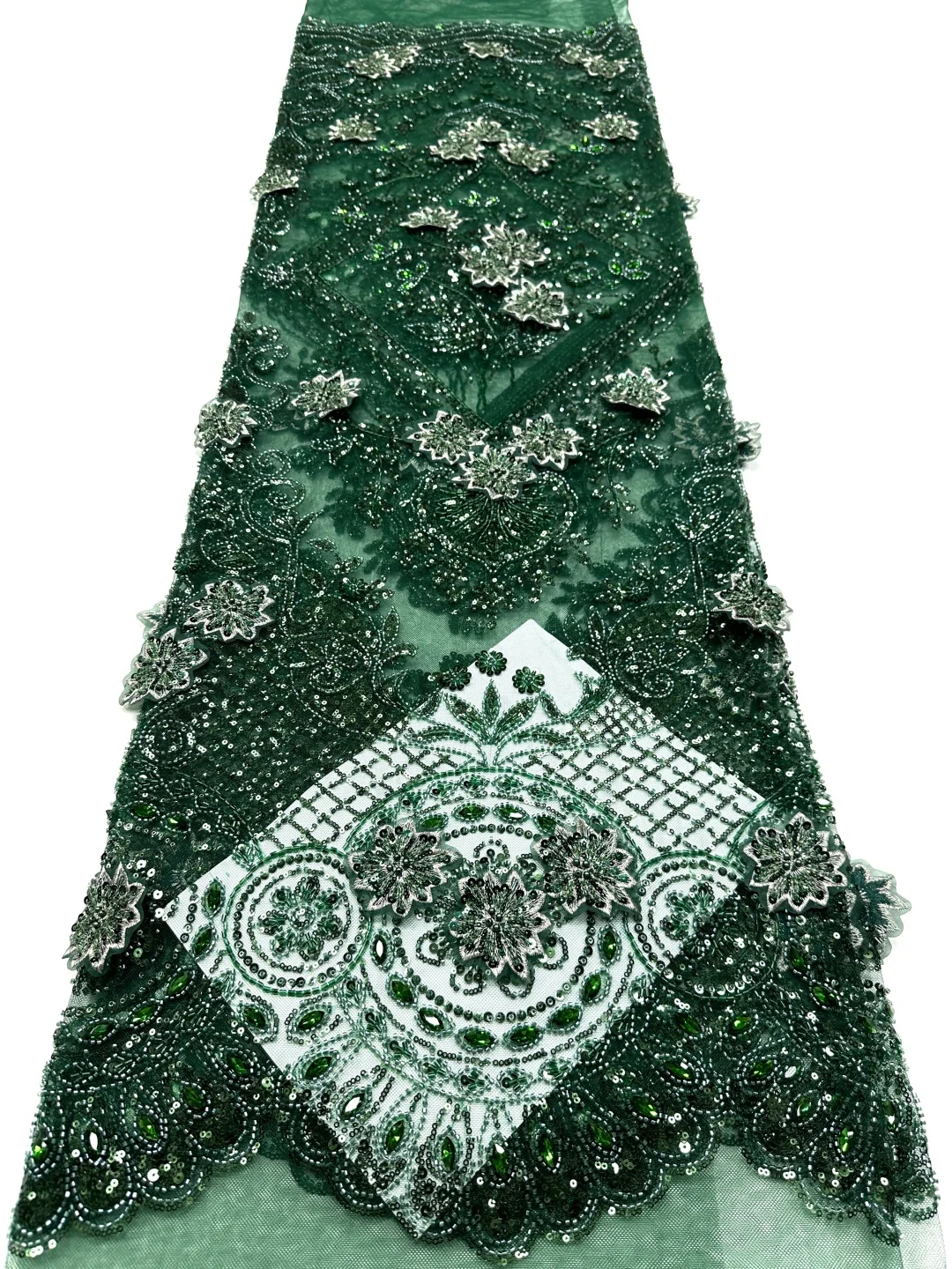

Luxury african fabric for women French Tulle Lace Fabric with Sequins Beads High Quality for Nigerian Wedding 5 Yards