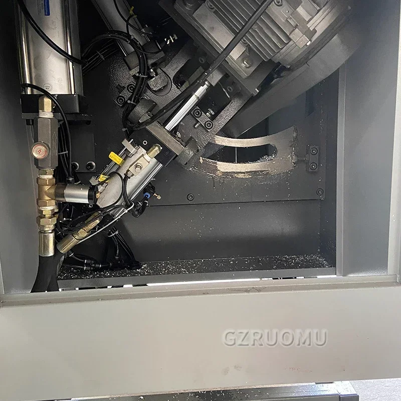 

Aluminum Alloy Door and Window Material 550 Swing Angle Cutting Machine 45 Degree 90 Degree Aluminum Machine Precision Saw Table