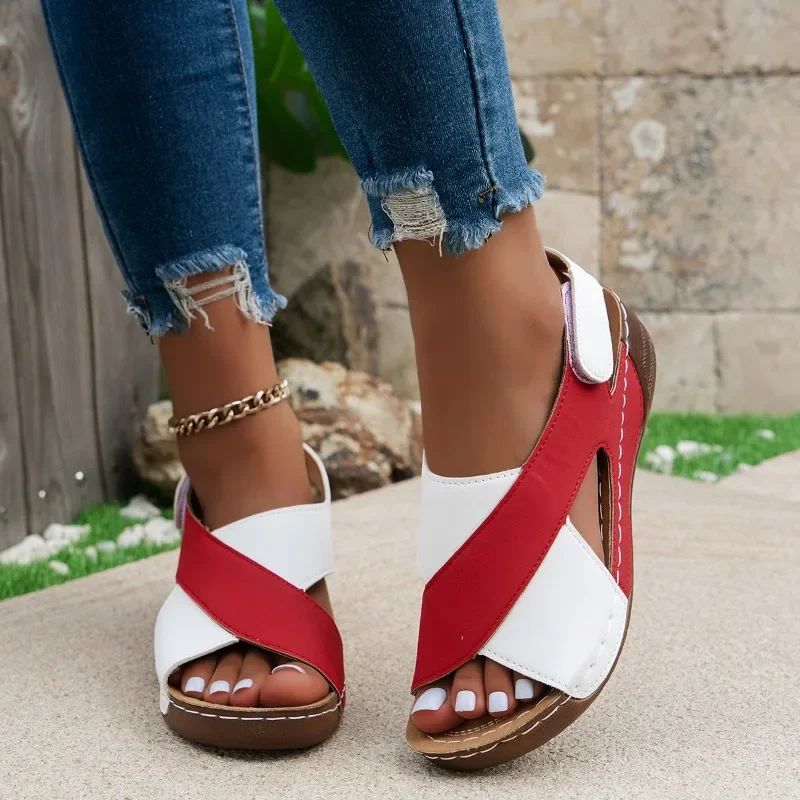 Women's Shoes 2024 Summer Hot Selling Open Toe Women's Sandals Color Blocked Large Size Medium Heel Fashionable Roman Sandals