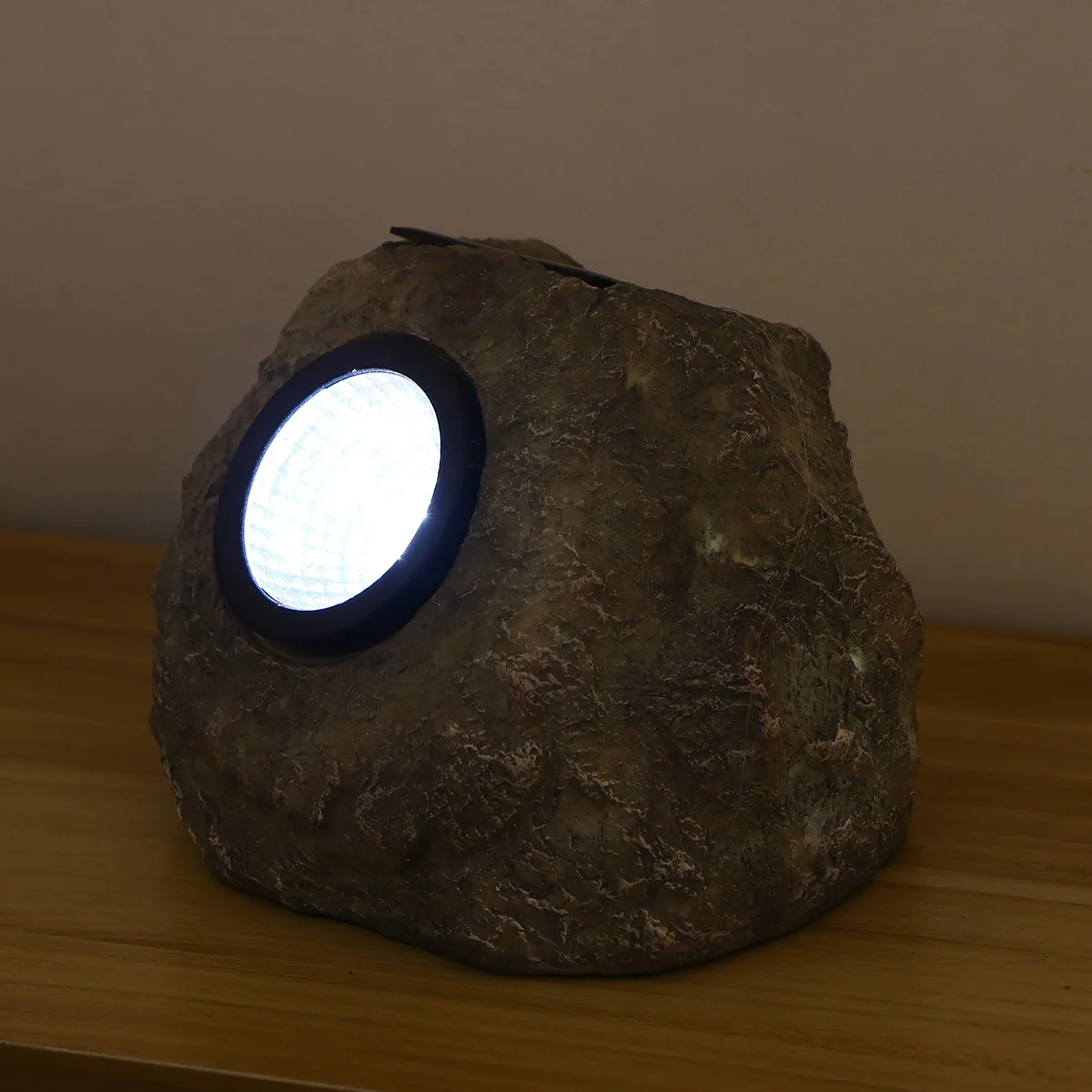 

Solar Powered LED Light Solar LED Imitation Stone Lamp for Pathway Landscape Garden Outdoor Patio Yard