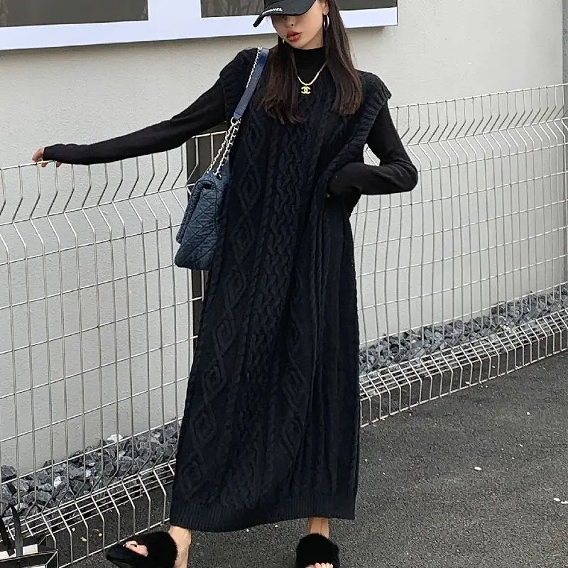 European Long Knitting Vest Skirt Women's Autumn and Winter Lazy Style Korean Version Versatile Loose Fried Dough Twists Sweater